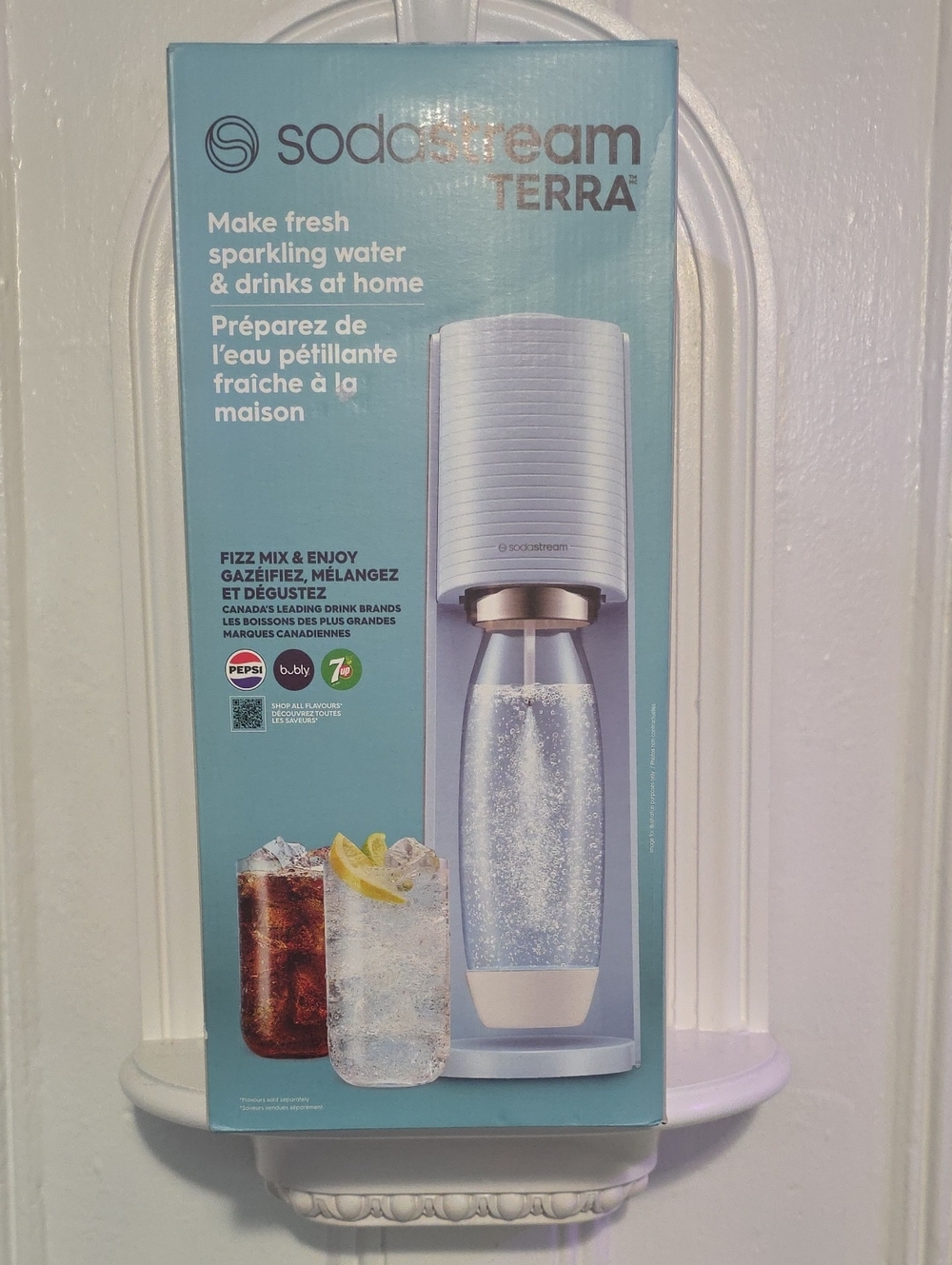SodaStream Terra Sparkling Water Maker Brand New Never Used.
